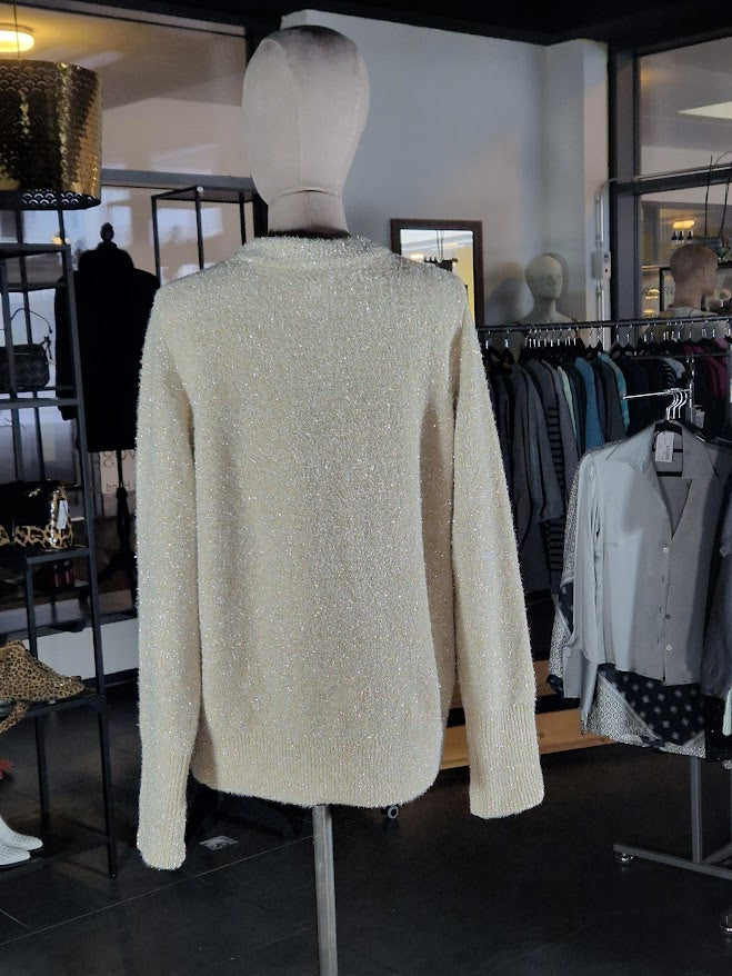 GLÄNZENDER WINTERPULLOVER