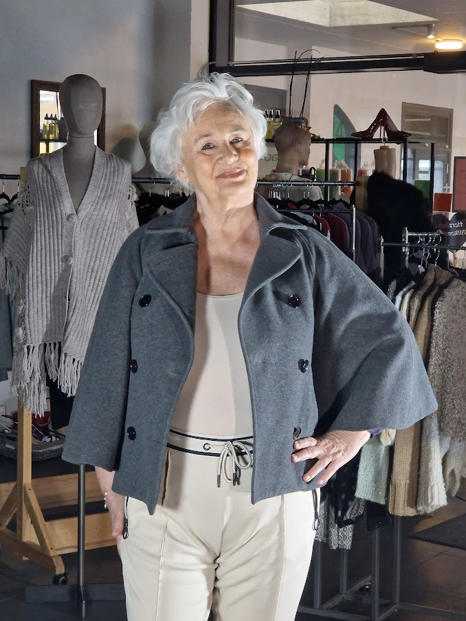 JACKE AUS MERINOWOLLE