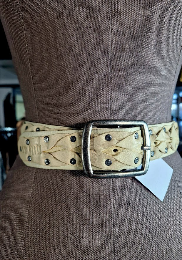 GÜRTEL GEFLOCHTEN  VON NILE