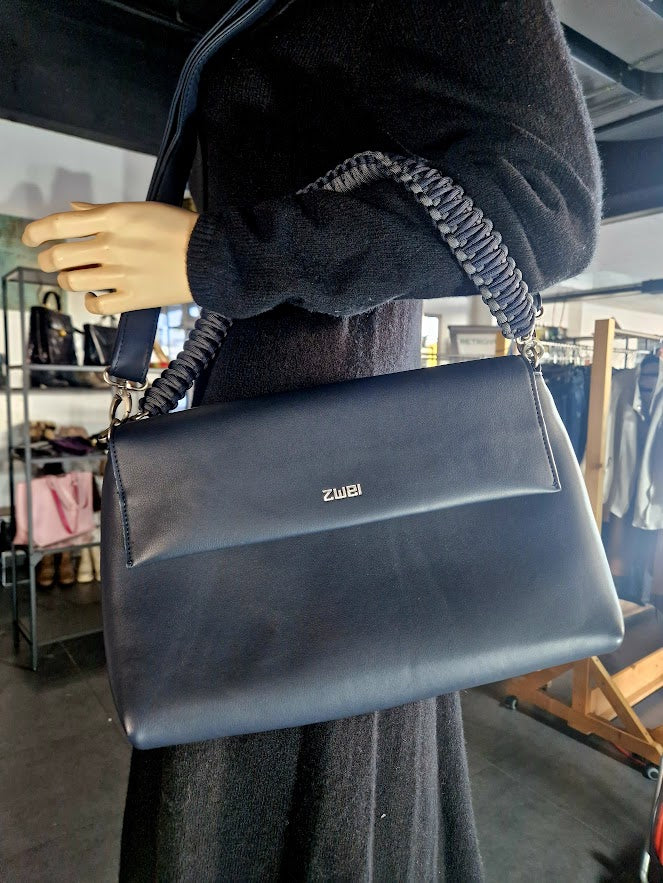 DUNKELBLAUE TASCHE VON ZWEI