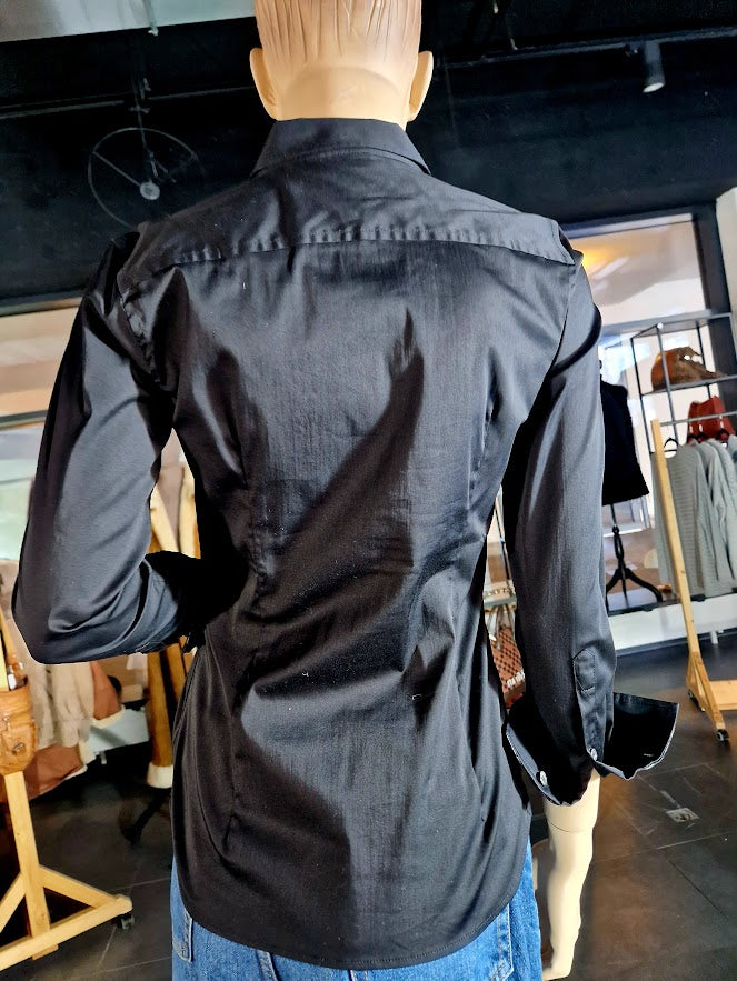 HEMDBLUSE VON CALIBAN