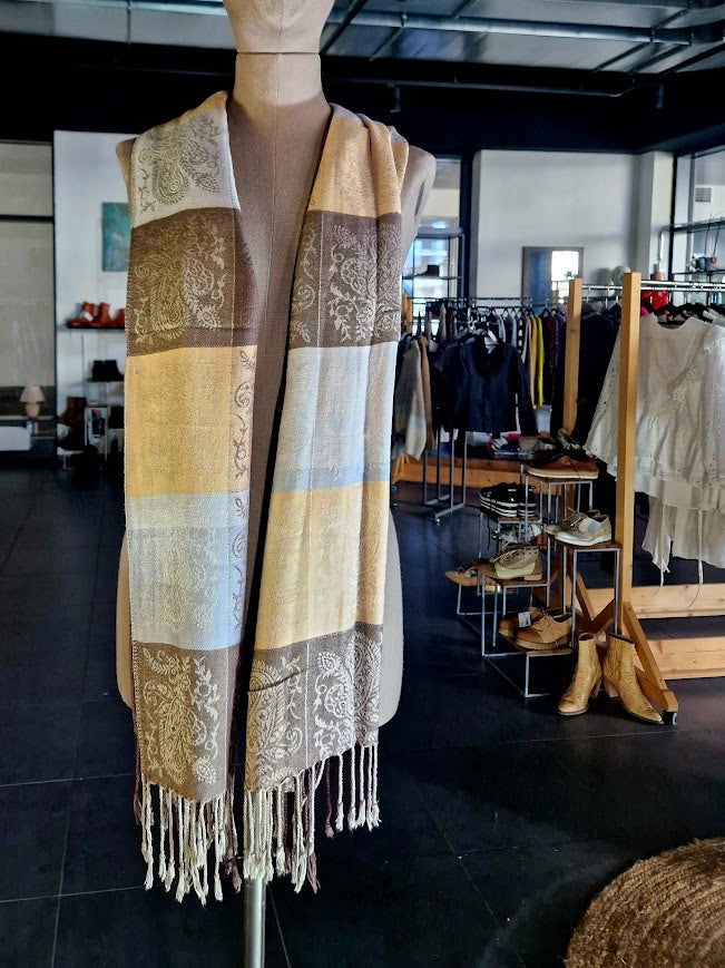 VISKOSE FOULARD EDLE ERDFARBEN