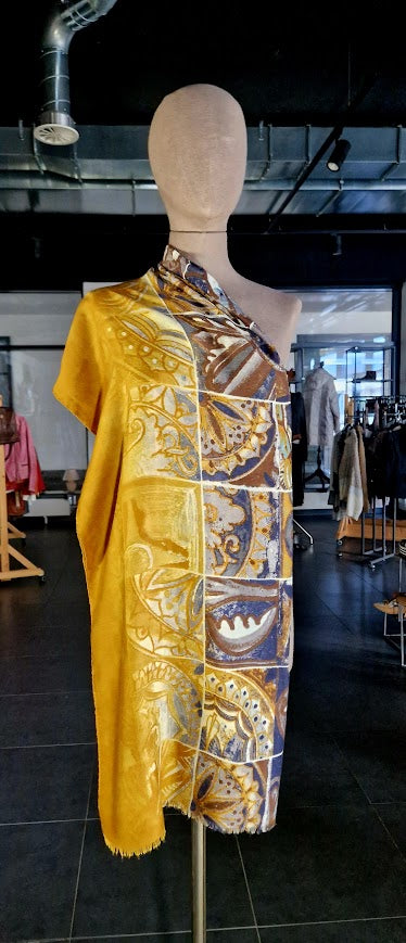 VISKOSE FOULARD  IN ERDFARBEN